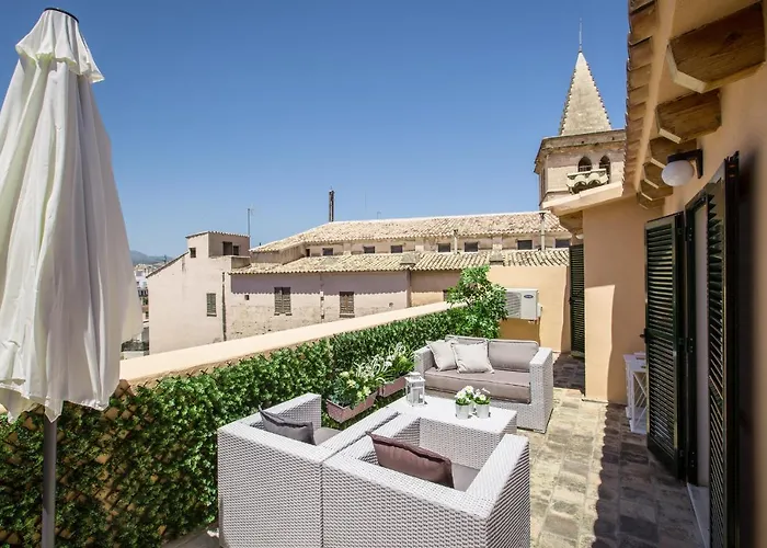 Residence by G Confraria de Sant Miquel